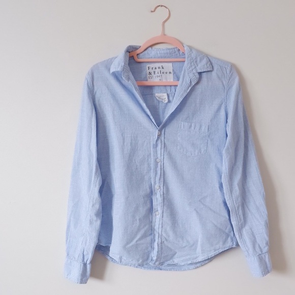 FRANK & EILEEN BARRY BUTTON UP - Picture 1 of 7